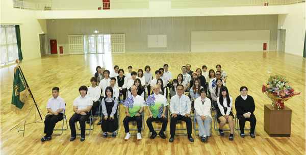 「沖縄中央高等学校」、 開校後初となる入学式を挙行いたしました